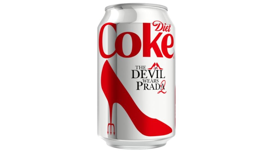 Diet Coke se suma al universo de "El diablo viste a la moda 2" con campaña global 3 Diet Coke Devil Wears Prada Can.KhHh6LbH