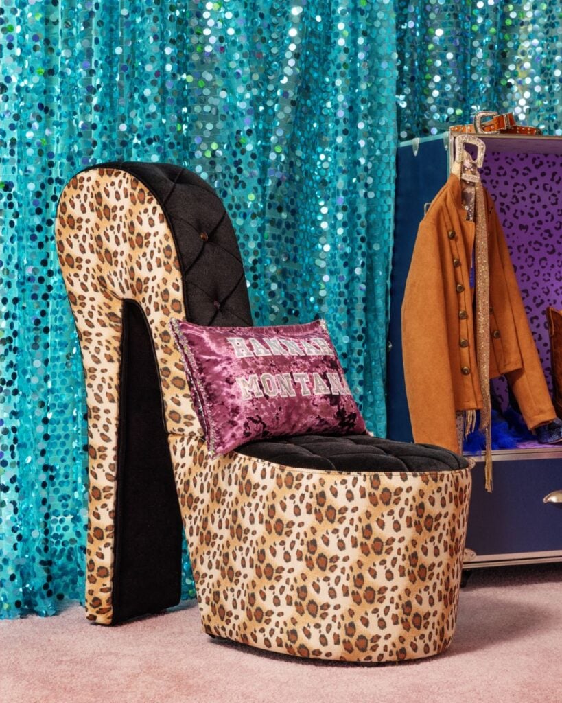 Airbnb abre la casa de Hannah Montana para celebrar los 20 años de la serie 2 Diseno sin titulo