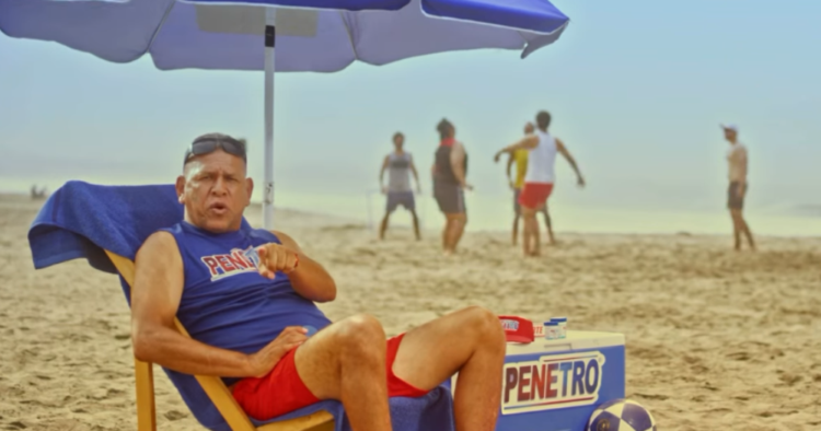 Este es el cómico y veraniego spot que ha lanzado Penetro Forte con el Puma Carranza 1 Edits MN 40