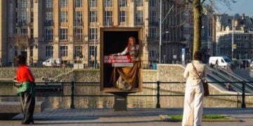 Ámsterdam usa arte interactivo para impulsar la asistencia a sus museos 2 PORTADA MN 2026 03 26T114624.916