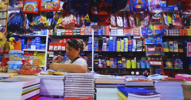 Así va la campaña escolar: importación de útiles cae un 22% en valor y alcanza los $33 millones 1 PORTAL.jpg 7 1