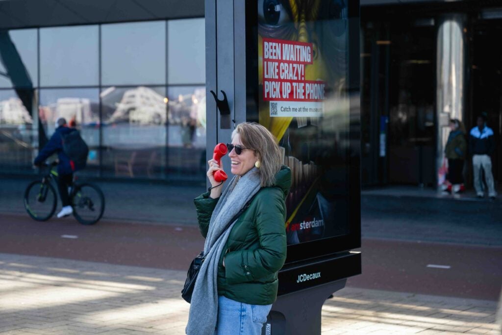 Ámsterdam usa arte interactivo para impulsar la asistencia a sus museos 8 TELEFONO AMSTERDAM