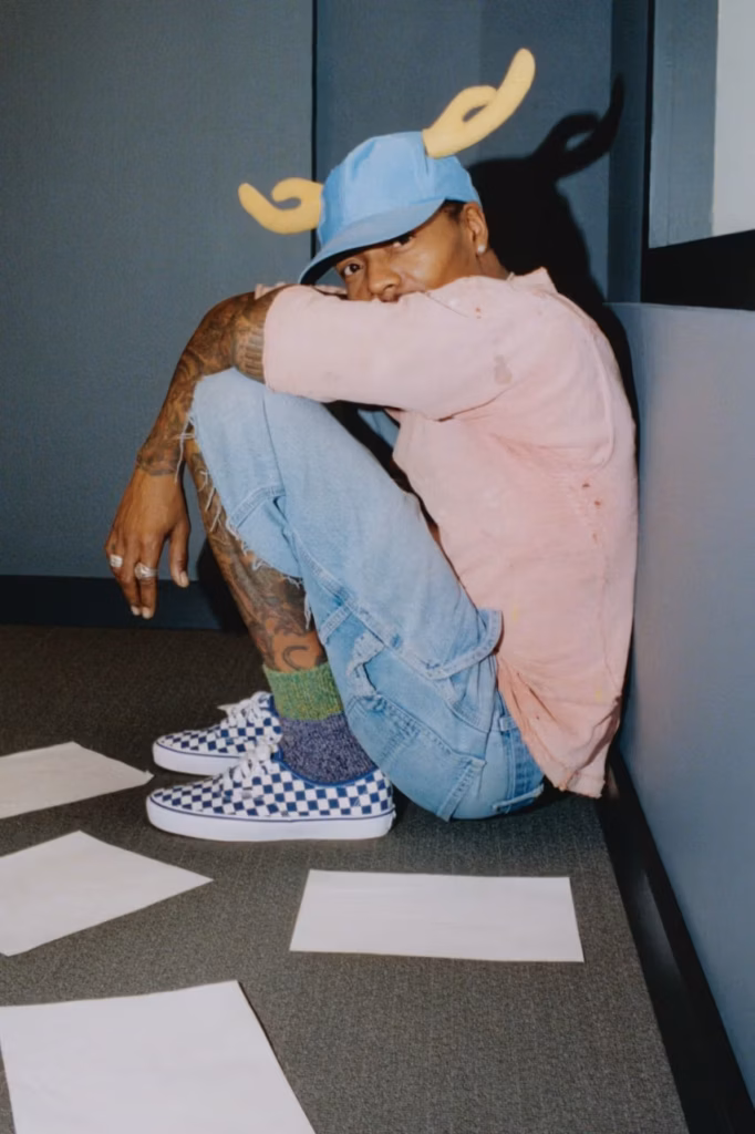 Vans celebra los 60 años de las Authentic con SZA, Hayley Williams y Travis Barker 11 https bae.hypebeast.com files 2026 03 09 vans off the wall authentic sneakers spring campaign sza hayley williams travis barker info where to buy 10