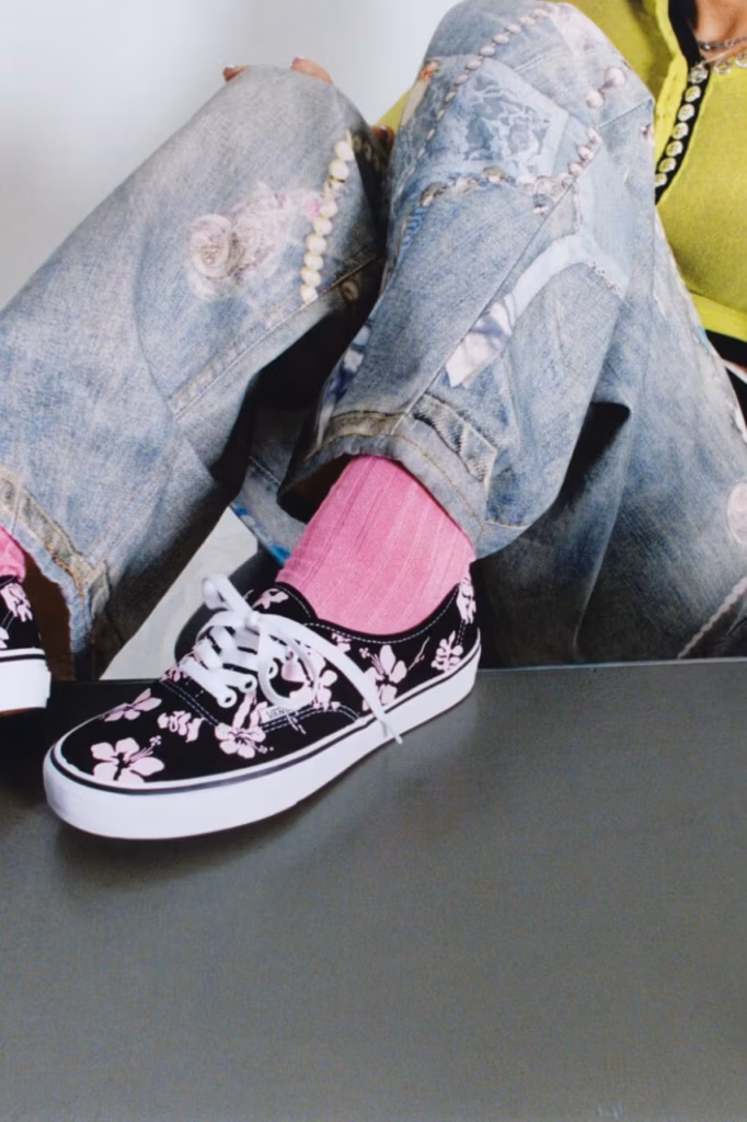 Vans celebra los 60 años de las Authentic con SZA, Hayley Williams y Travis Barker 13 https bae.hypebeast.com files 2026 03 09 vans off the wall authentic sneakers spring campaign sza hayley williams travis barker info where to buy 6