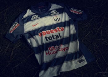 Nike lanza colección inédita por los 125 años de Alianza Lima 4 portal.jpg 8