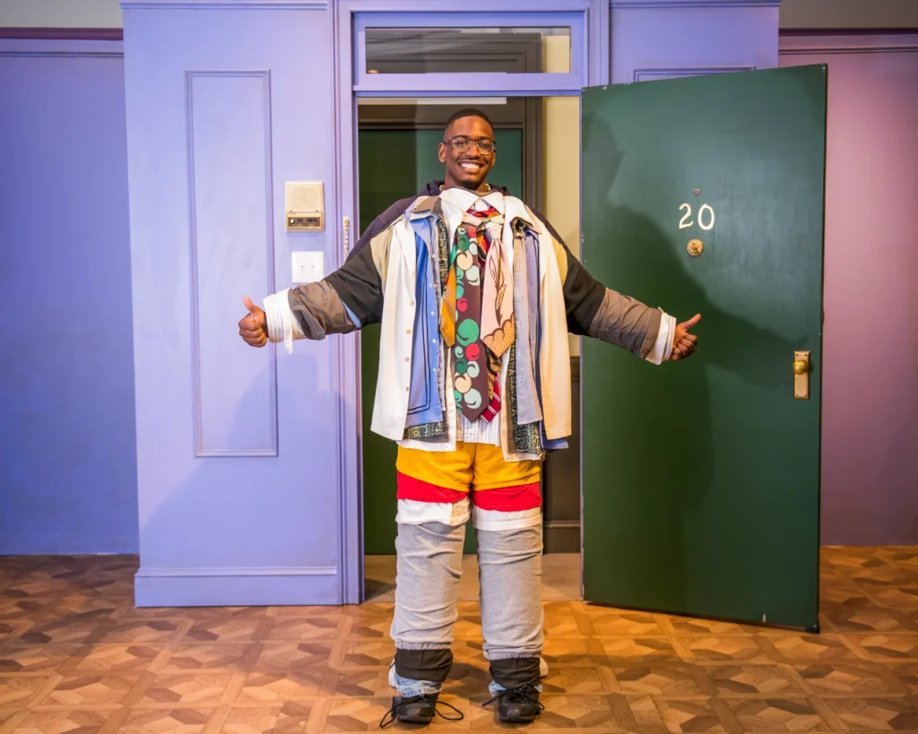 Copy of Copy of OHM FRIENDSExperienceDallas InExperience TopSelects 107 tgzq5s Optimized Version aeqytd 25OwsQ