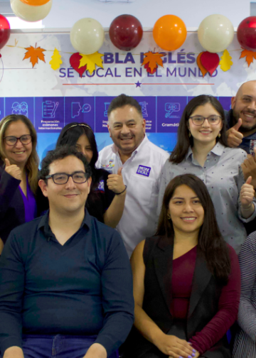 English New Deal cumple 8 años y apuesta por un aprendizaje del inglés enfocado en la práctica