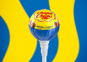 IKEA y Chupa Chups lanzan paleta sabor albóndiga sueca tras una broma del April Fools'