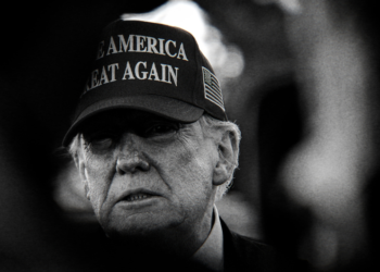 MercadoNegro 14 LA NACION pone el foco en la credibilidad de las fuentes en la era de la información digital