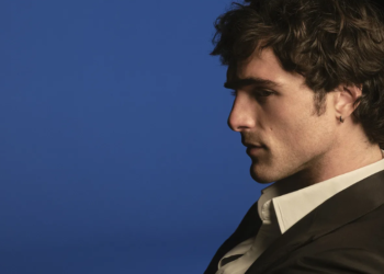 Jacob Elordi protagoniza la campaña de Bleu de Chanel 3 Jacob Elordi se convierte en la nueva imagen de Bleu de Chanel
