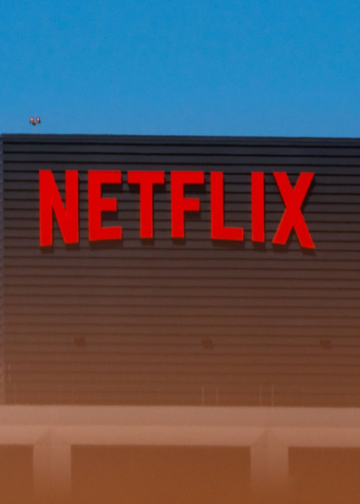 Netflix aprueba recompra de acciones por US$25.000 millones y reordena su estrategia