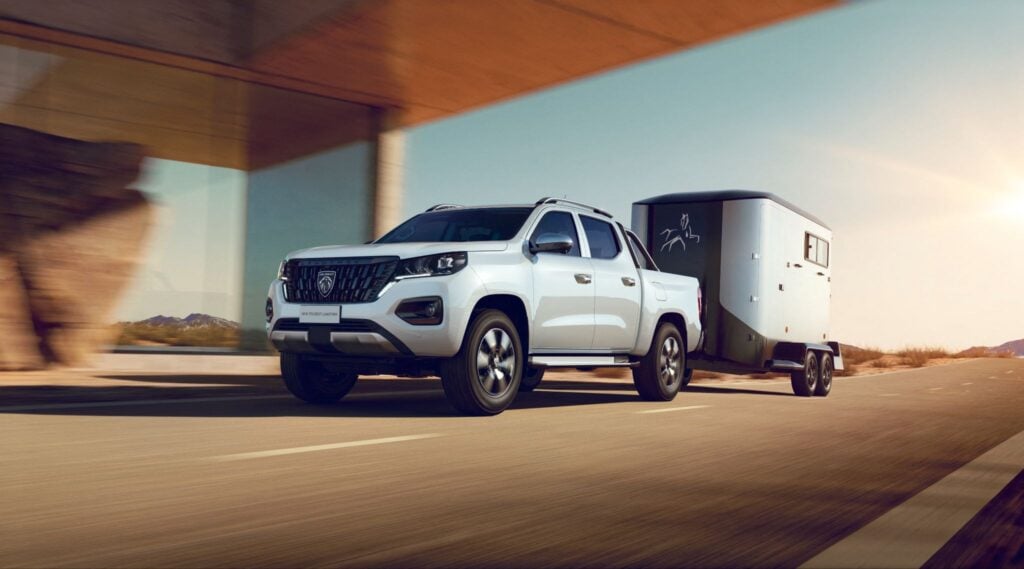 Peugeot Perú extiende su campaña "Gran Venta" con tasas desde 0% para su pickup Landtrek 11 image 30