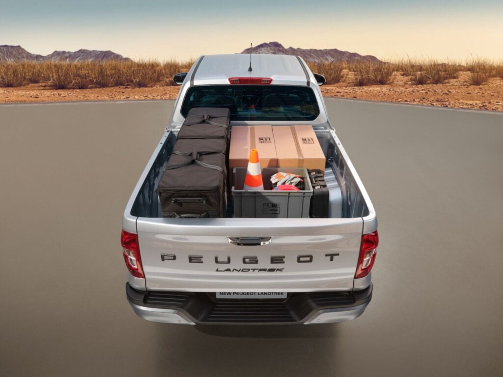 Peugeot Perú extiende su campaña "Gran Venta" con tasas desde 0% para su pickup Landtrek 12 Peugeot