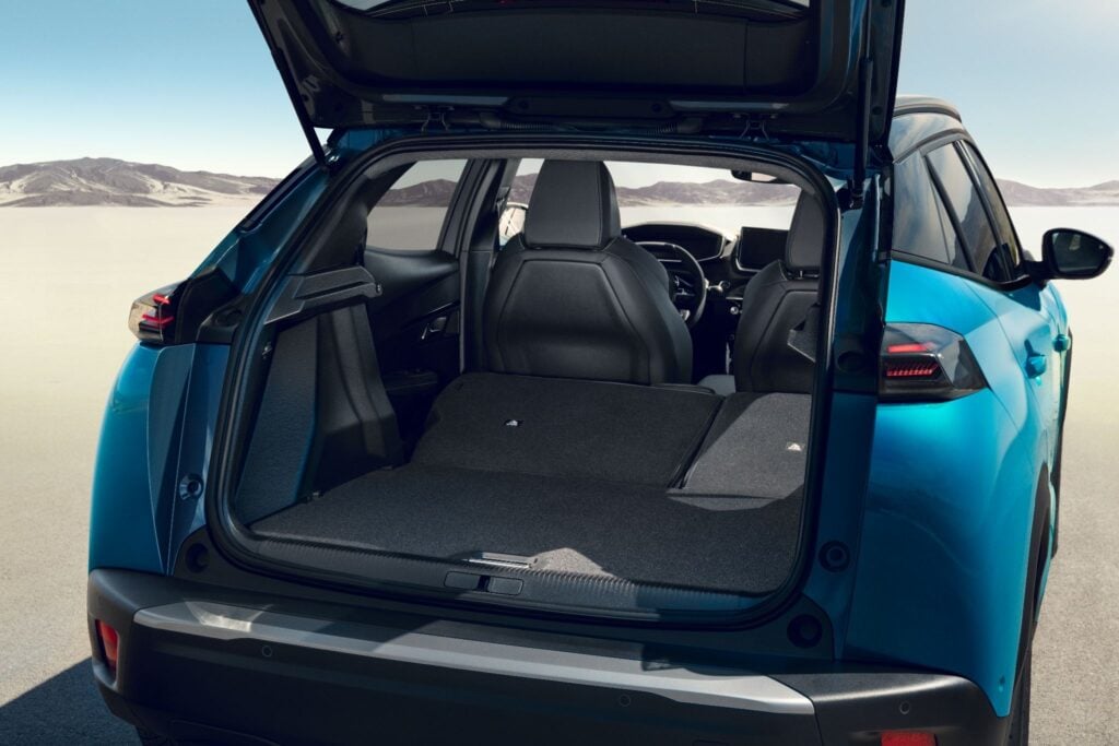 Peugeot Perú extiende su campaña "Gran Venta" con tasas desde 0% para su pickup Landtrek 8 image 38