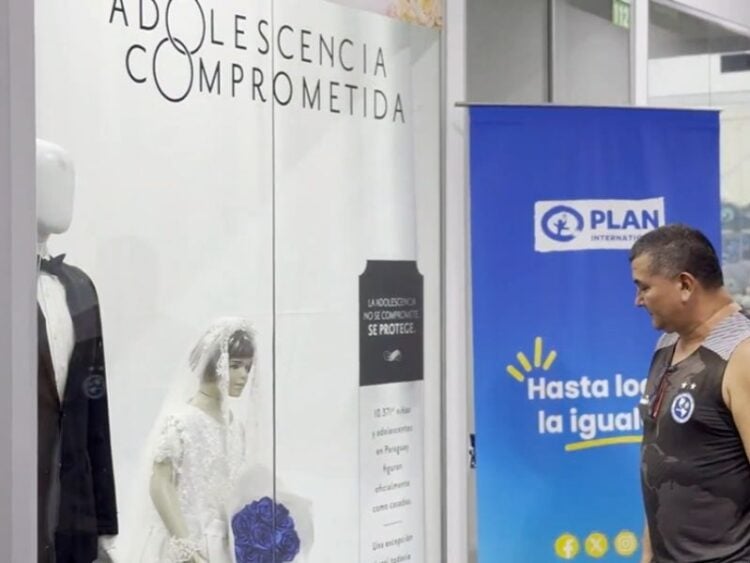 Adolescencia comprometida - Plan Interncional