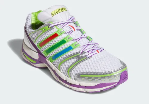 Toy Story x adidas: estos son los nuevos modelos de la colección inspirada en la película de Píxar 5 Toy Story x adidas: zapatillas Adistar Control 5 Buzz Lightyear