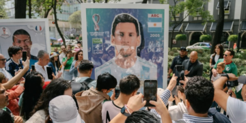Panini interviene la CDMX con estampas gigantes rumbo a la Copa Mundial de la FIFA 2026