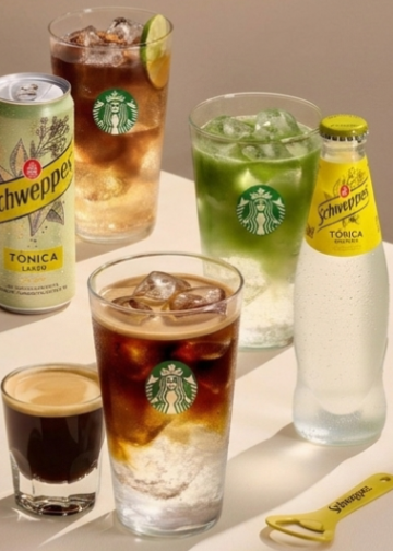 MercadoNegro 33 Starbucks y Schweppes lanzan nueva colaboración inspirada en el espresso tonic
