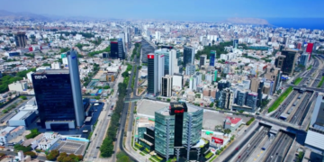 Perú regresa al Top 10 global de los países más difíciles para hacer negocios, según TMF Group 4 Perú regresa al Top 10 global de los países más difíciles para hacer negocios, según TMF Group