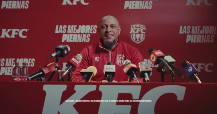 Roberto Carlos "vuelve" al fútbol para entrenar a las mejores piernas 1 PORTADA MN 2026 05 25T151045.614