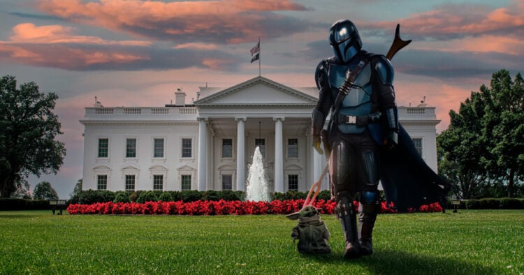 La Casa Blanca convierte a Donald Trump en The Mandalorian por el Star Wars Day 2026