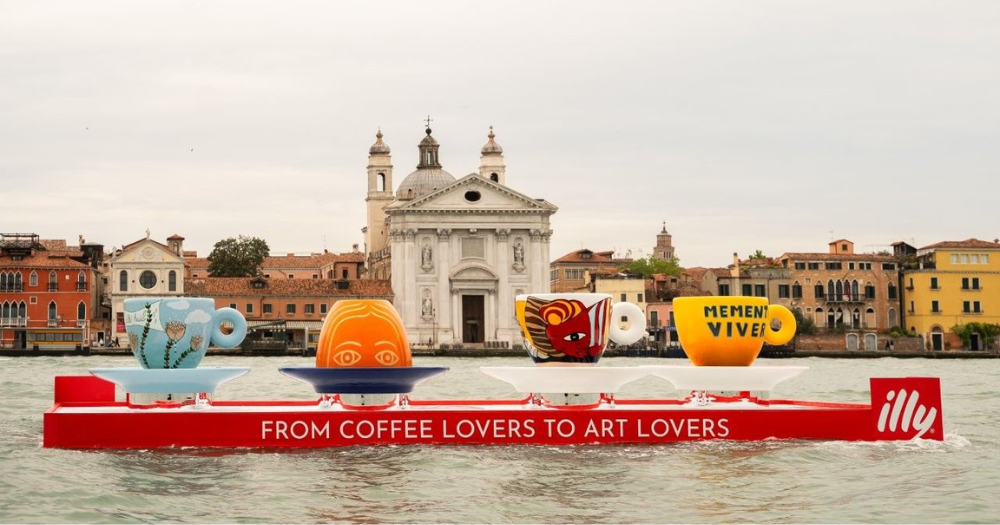 MercadoNegro 4 Illy convierte las aguas de Venecia en una galería flotante para presentar su nueva colección de tazas