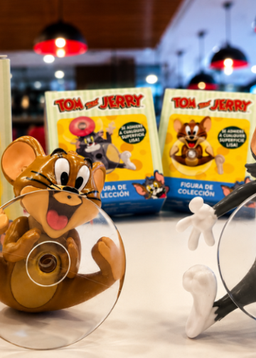 MercadoNegro 22 KFC lanza colección de Tom and Jerry y apuesta por la nostalgia como estrategia de consumo