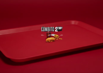 KFC apuesta por la desproporción visual para lanzar "El Combito" de 2,99€
