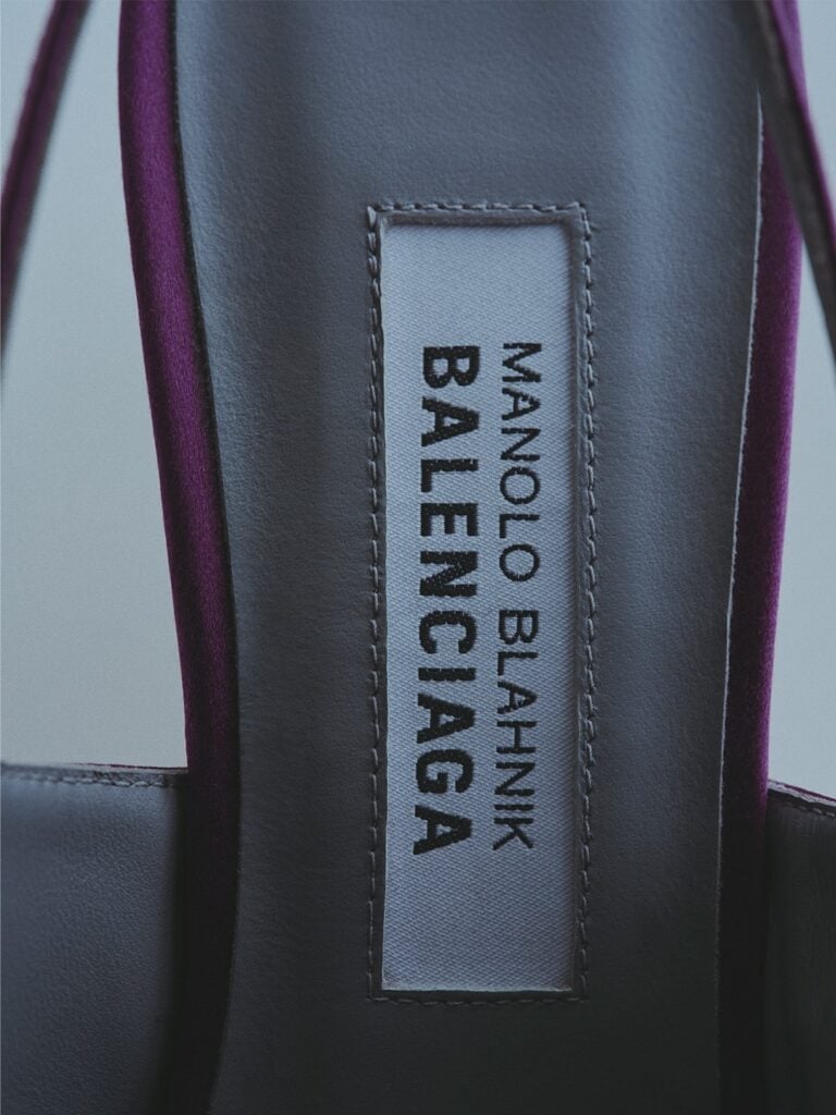 Balenciaga x Manolo Blahnik: así luce la nueva colección de los gigantes de la moda 2 SLIDE 1