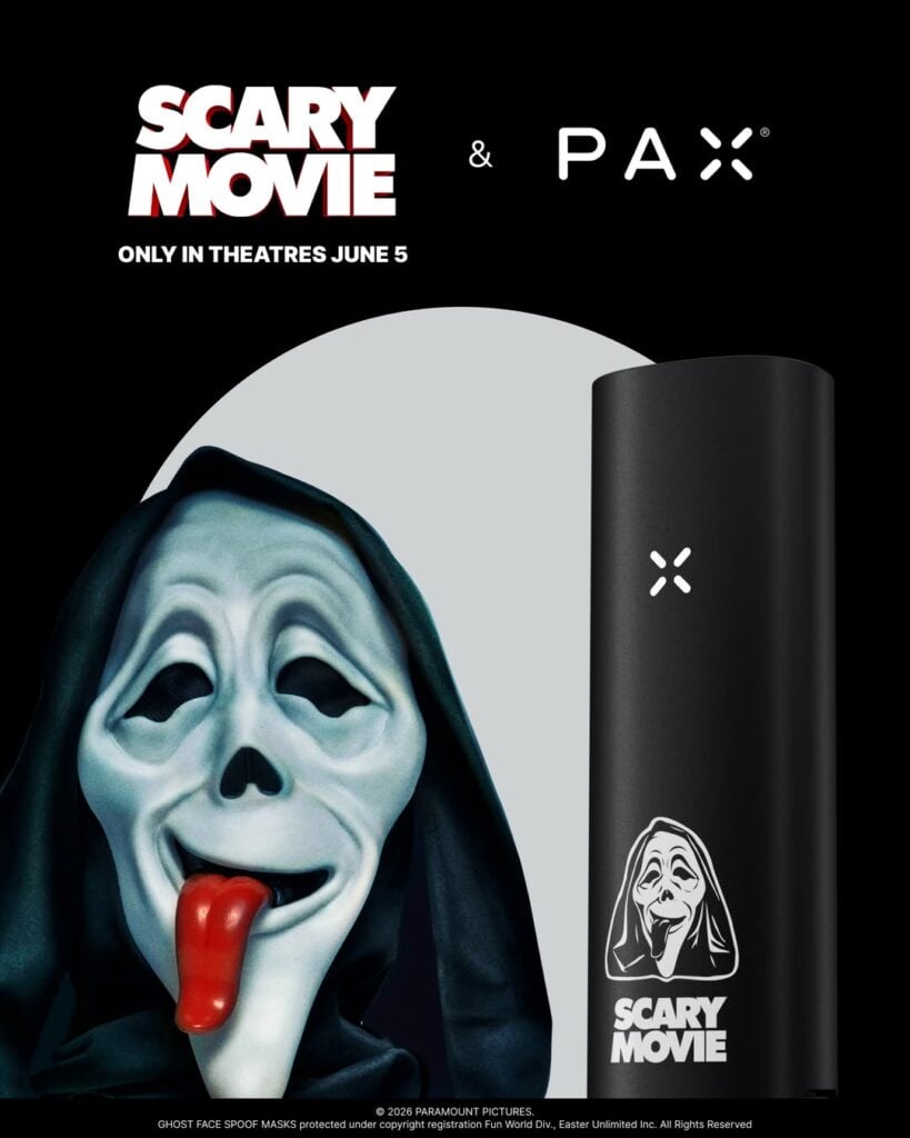 ¿Una palomera en forma de bong? Así promociona "Scary Movie" su regreso a los cines 2 WAZZZZZZUP The collaboration nobody saw coming. Get your Limited Edition @ScaryMovie X PAX FOUR