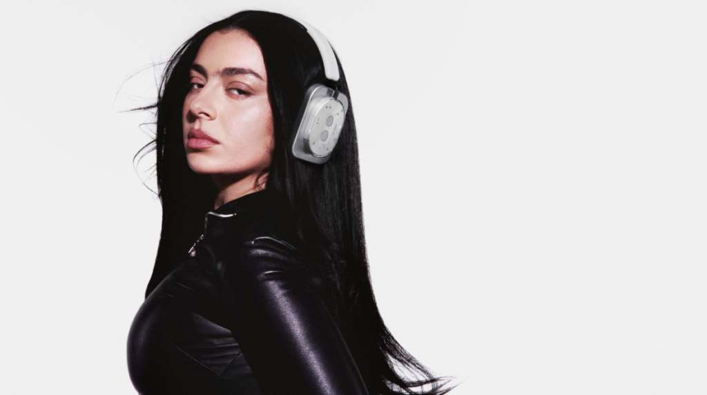 Charli XCX firma como embajadora global y accionista de Nothing 4 image 35