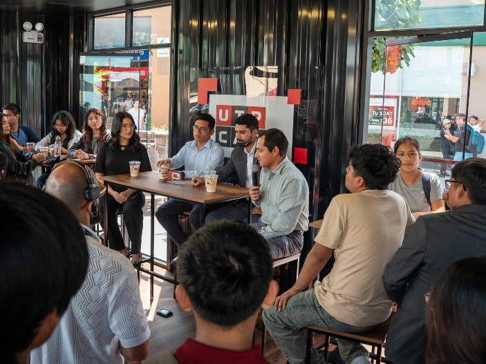 UTP Café conecta a estudiantes con líderes globales para impulsar su futuro profesional 4 UTP Café