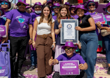 Activación de Yape logra Récord Guinness con el juane más grande del mundo