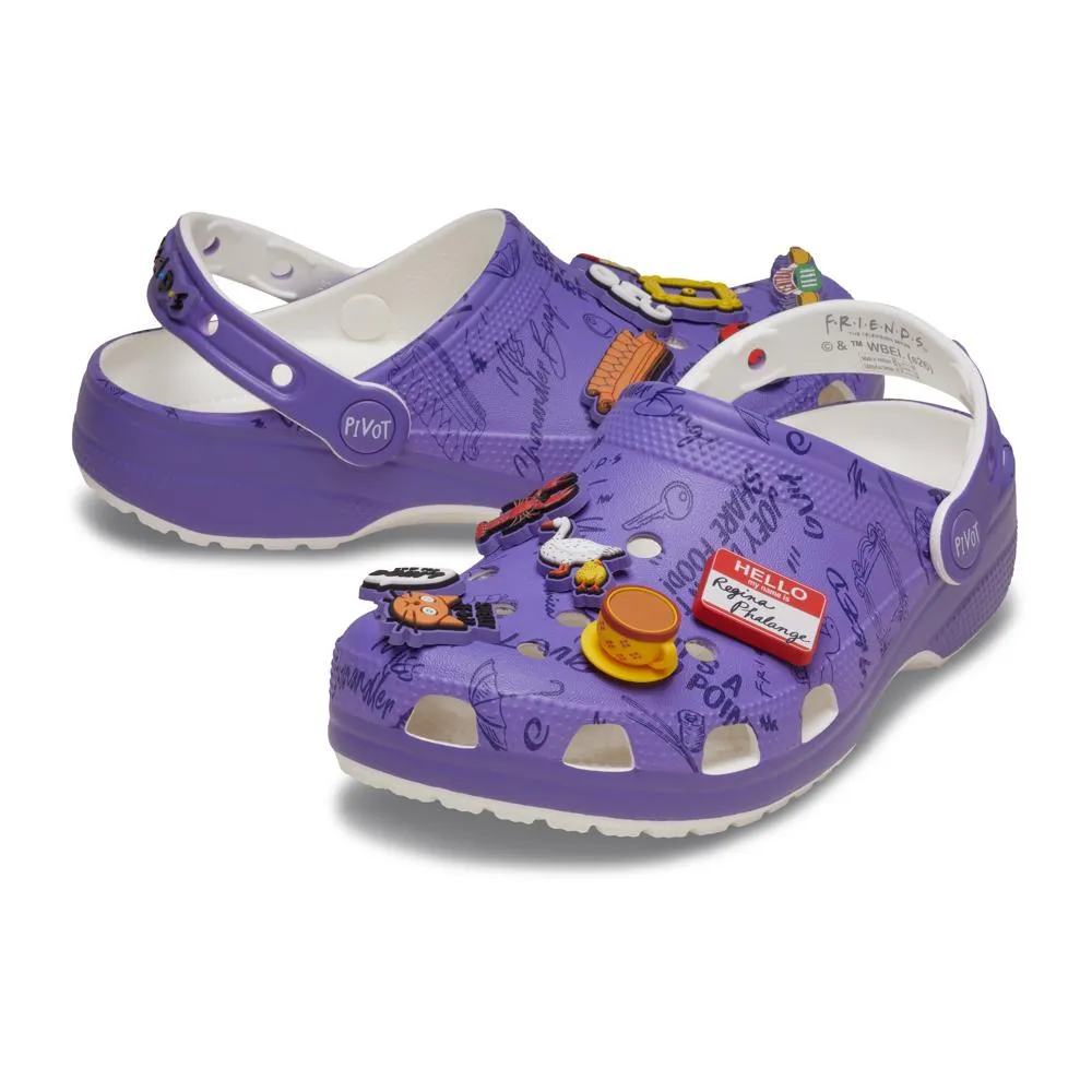 Crocs lanza modelo inspirado en Friends con charms de sus momentos más icónicos 3 Crocs lanza modelo inspirado en Friends con charms de sus momentos más icónicos.