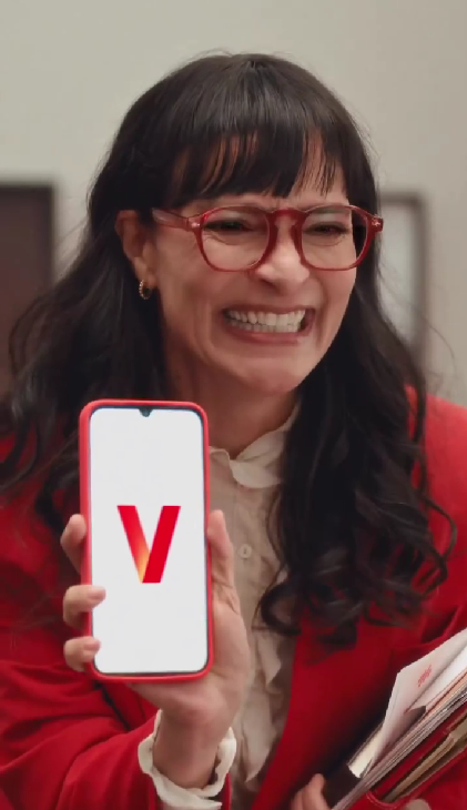 Betty, Don Armando y Patricia vuelven a Ecomoda en esta campaña de Verizon 2 Betty, Don Armando y Patricia vuelven a Ecomoda en esta campaña de Verizon.