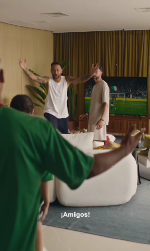 De rivales a "roomies": Neymar Jr. y Miguel Layun se reencuentran en spot mundialista 2 Captura de pantalla 2026 06 02 155745