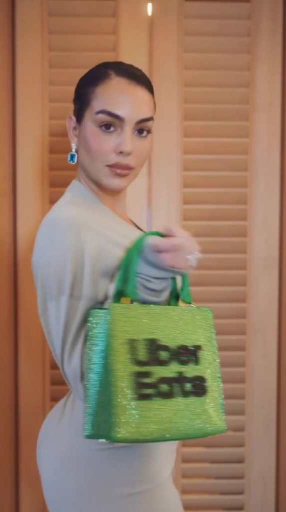 Georgina Rodríguez revela sus esenciales para un día de partido en nueva campaña de Uber Eats 5 Captura de pantalla 2026 06 19 161741