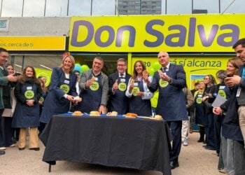 Cencosud acaba de dar un importante paso con el que fortalece su estrategia multiformato.