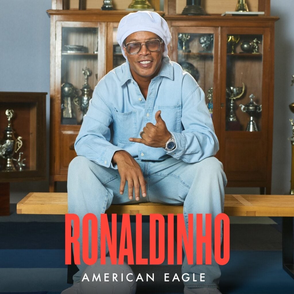 Conoce a los Greats.@ronaldinho @sant.gimenez @tianeendler y @lunay saben que la grandeza no emp