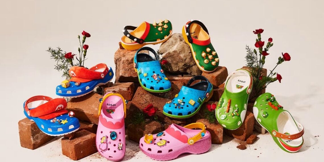 Crocs lanzara pares inspirados en Super Mario