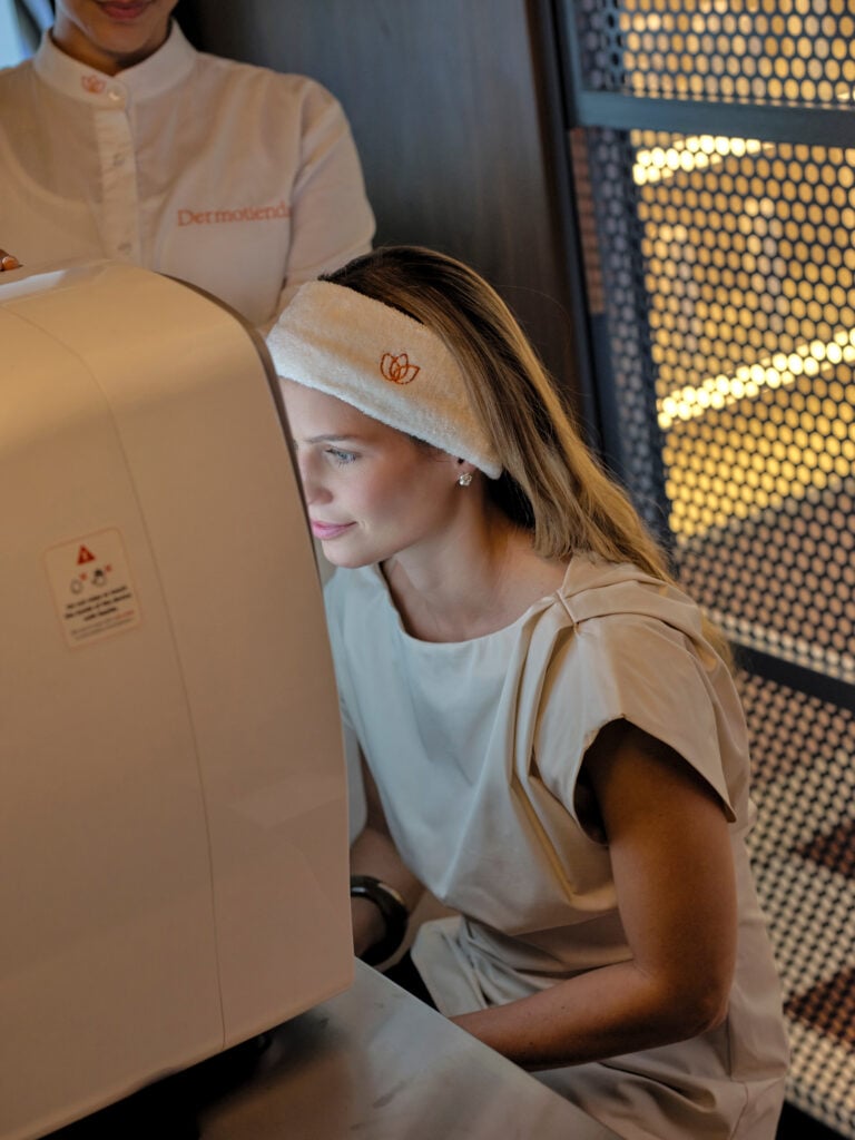 Dermotienda inaugura su primera flagship y refuerza su apuesta por una experiencia más personalizada 8 DERMOTIENDA 08 DE MAYO 813 1