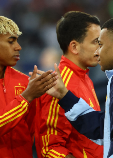 MercadoNegro 37 Mbappé y Lamine Yamal lideran el ranking de futbolistas con más registros de marca. Foto: REUTERS/Kai Pfaffenbach