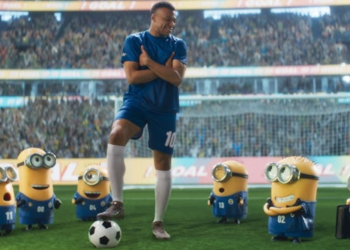 Mbappé y los Minions comparten cancha en el nuevo tráiler de "Minions y Monstruos"