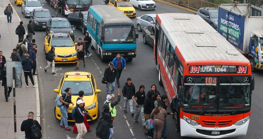 Inflación en Perú cae 0,25% en mayo impulsada por la baja en alimentos y transporte