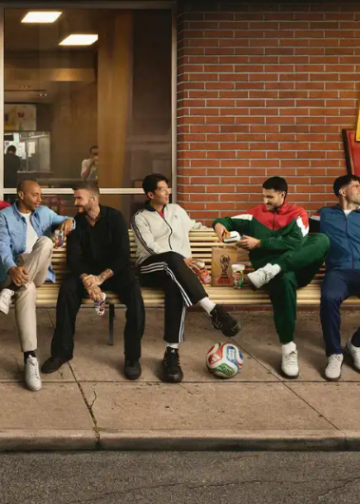 MercadoNegro 37 Lamine Yamal, Ronaldinho y Beckham protagonizan la nueva campaña mundialista de McDonald's
