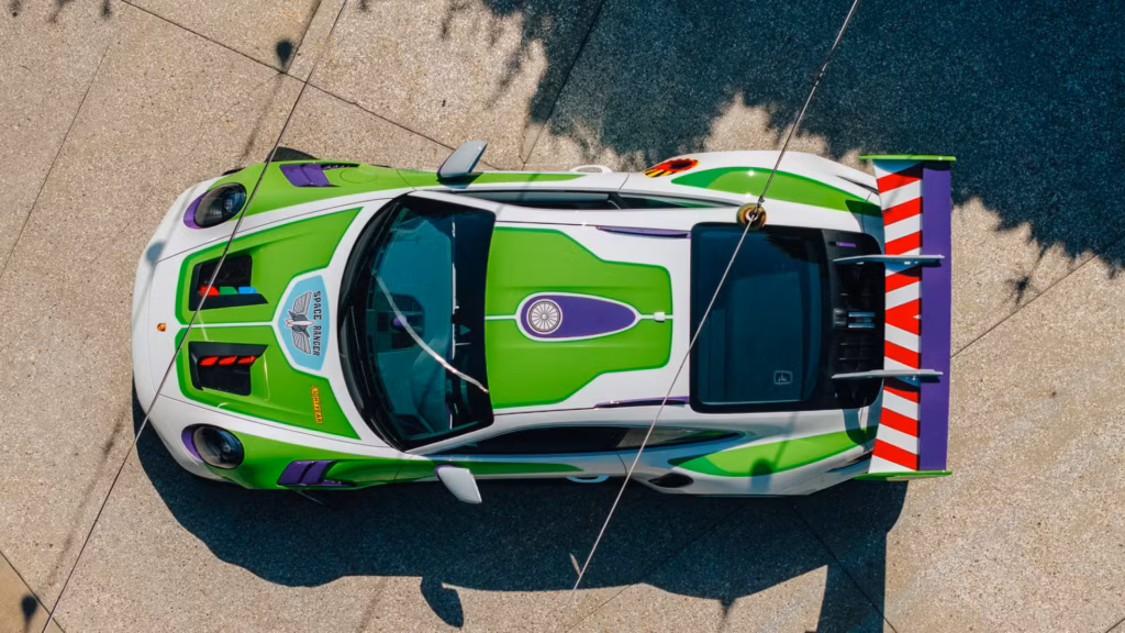 Porsche se suma a la fiebre por Toy Story 5 con modelos inspirados en Buzz Lightyear, Woody y Jessie 3 IMG 0213