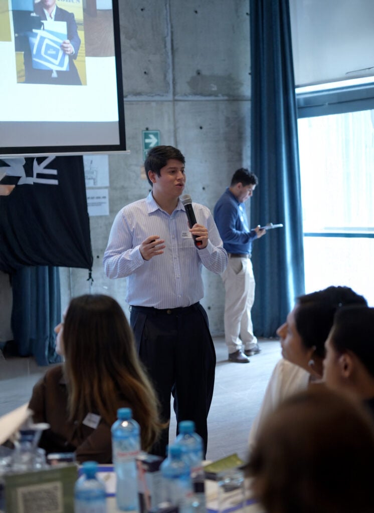 Mercado Negro reúne a líderes de la industria en el Comité Editorial de Sostenibilidad 2026 4 Mercado Negro reúne a líderes de la industria en el Comité Editorial de Sostenibilidad 2026.