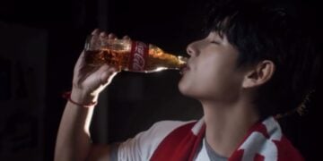 V de BTS protagoniza campaña de Coca-Cola rumbo al Mundial 2026 5 PORTADA MN 2026 06 01T124016.238