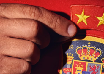 España ya celebra un Mundial que aún no gana: la arriesgada apuesta de Cervezas Victoria