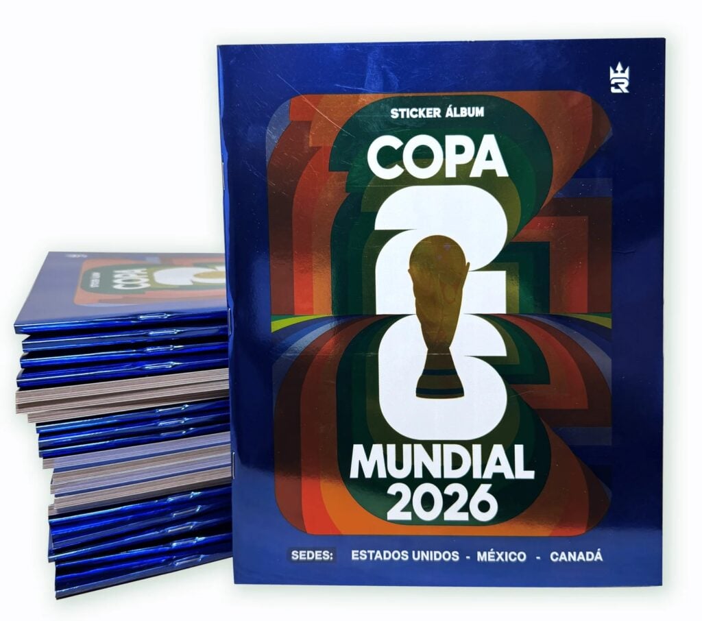 "Tres Reyes": incautan más de 3 millones de figuritas del álbum pirata del Mundial 2026 2 albumes copa scaled 1